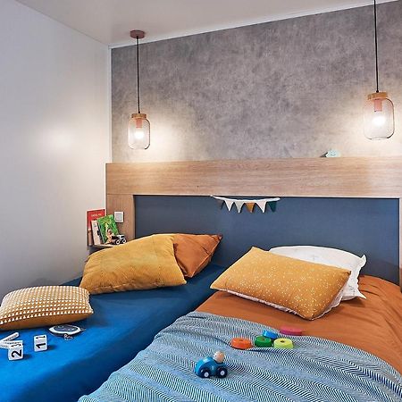 Camping Country Park Crecy La Chapelle - Site Officiel - Next To Disneyland Paris Exterior foto